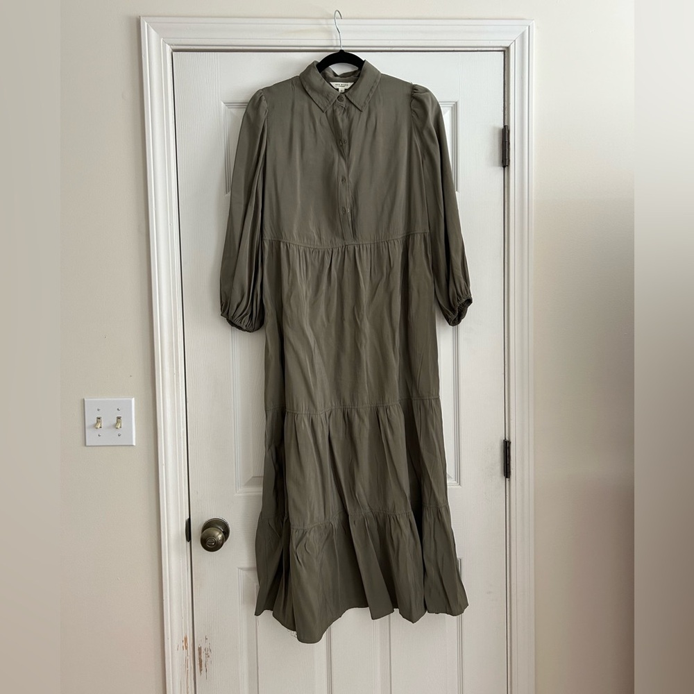 Max Studio size small army green tan maxi midi dress